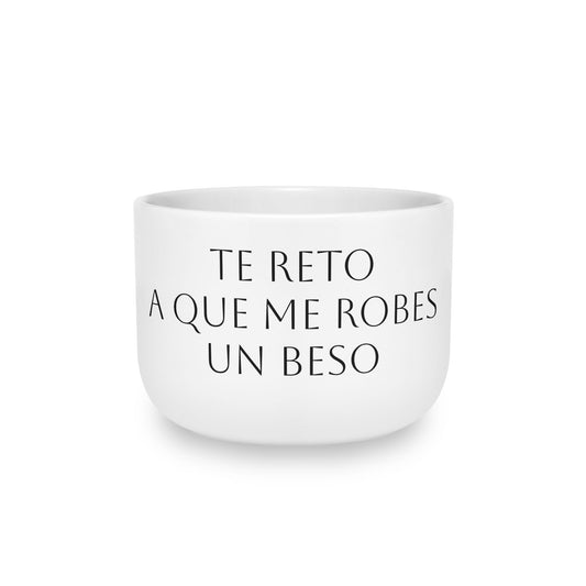 Latte Mug — Spanish Phrase “Te Reto a Que Me Robes Un Beso” Ceramic 25oz